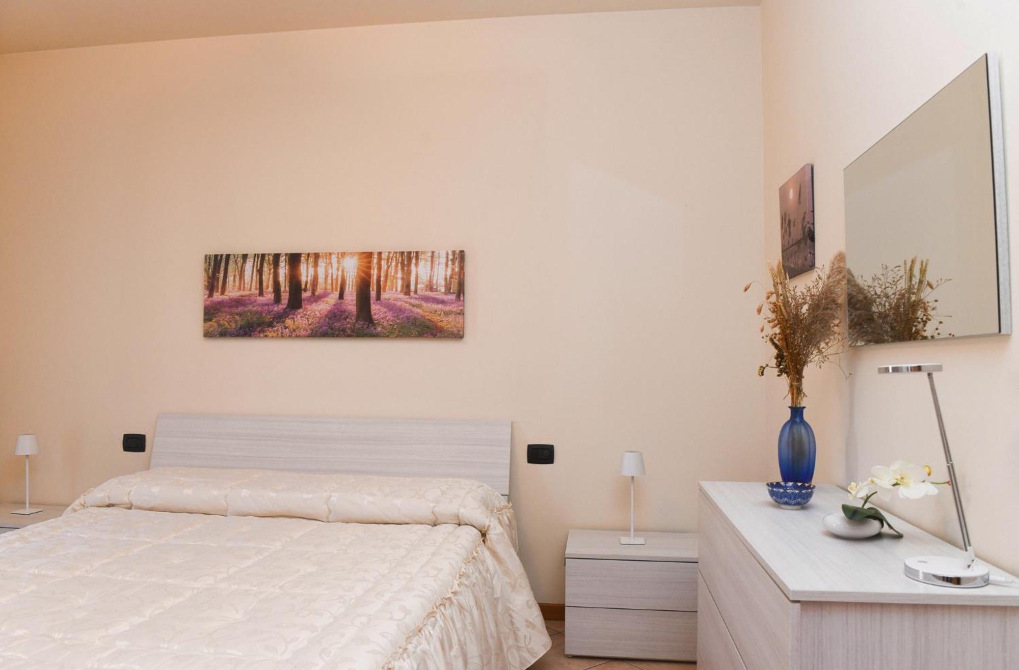 Rovato Entire Apartment In The Capital Of Franciacorta Extérieur photo